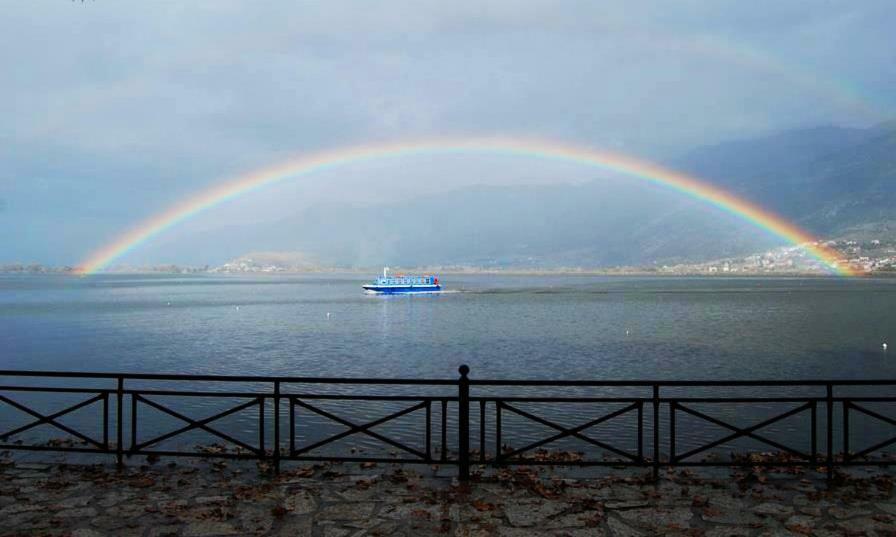 Little Island Resort Nisos Ioanninon Екстер'єр фото